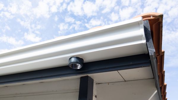 Seamless Gutters Installation in Logan
