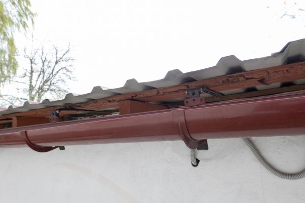 Round Gutters Installation in Logan